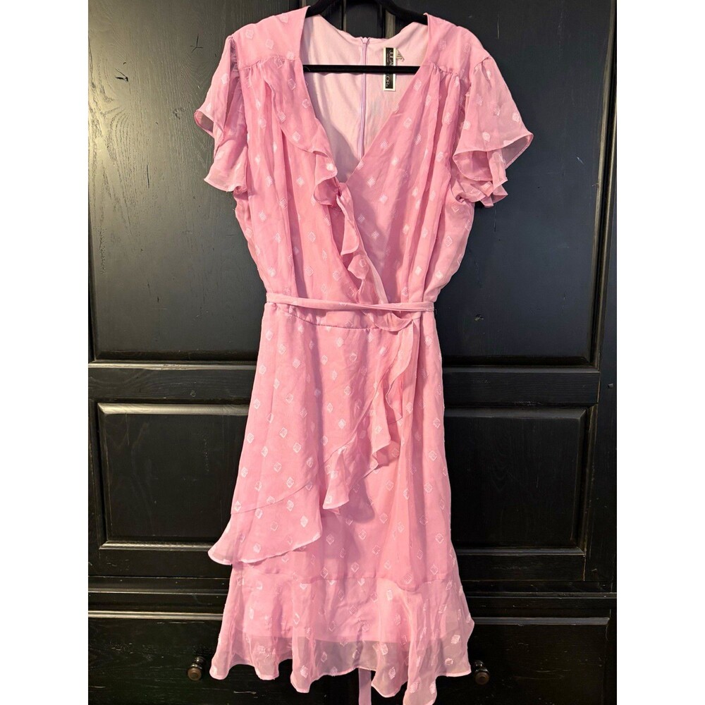 Julian Taylor Women's 22W Pink Polka Dot Fit & Flare V-Neck Chiffon Zip Lined